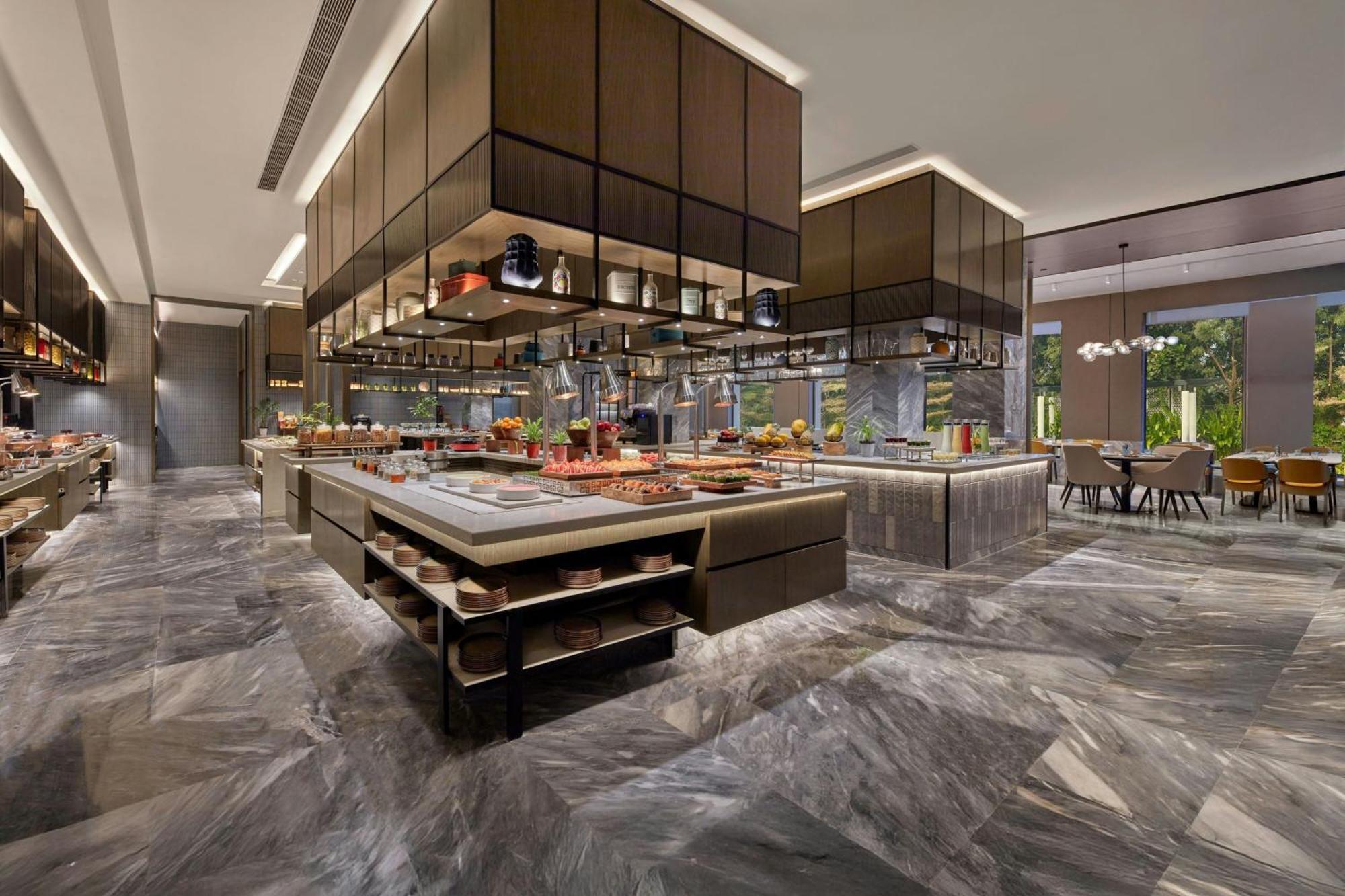 Courtyard By Marriott Gorakhpur Hotel Exterior photo